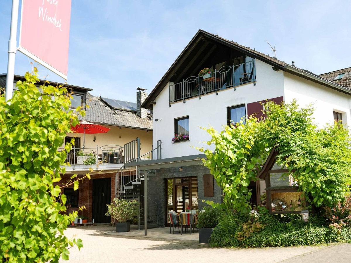 Wein & Wohngut Paulushof Hotel Pünderich Екстериор снимка